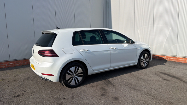 Volkswagen Golf 99kW e-Golf 35kWh 5dr Auto Electric Hatchback